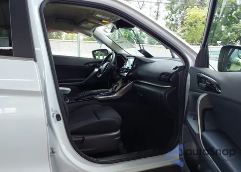 2022 Mitsubishi Eclipse Cross Es from USA, damaged, VIN JA4ASUAAXNZ012604